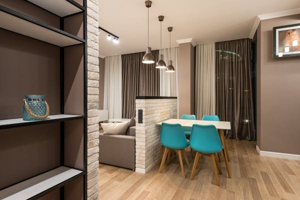 Transformez votre intérieur : styles pour optimiser votre média maison